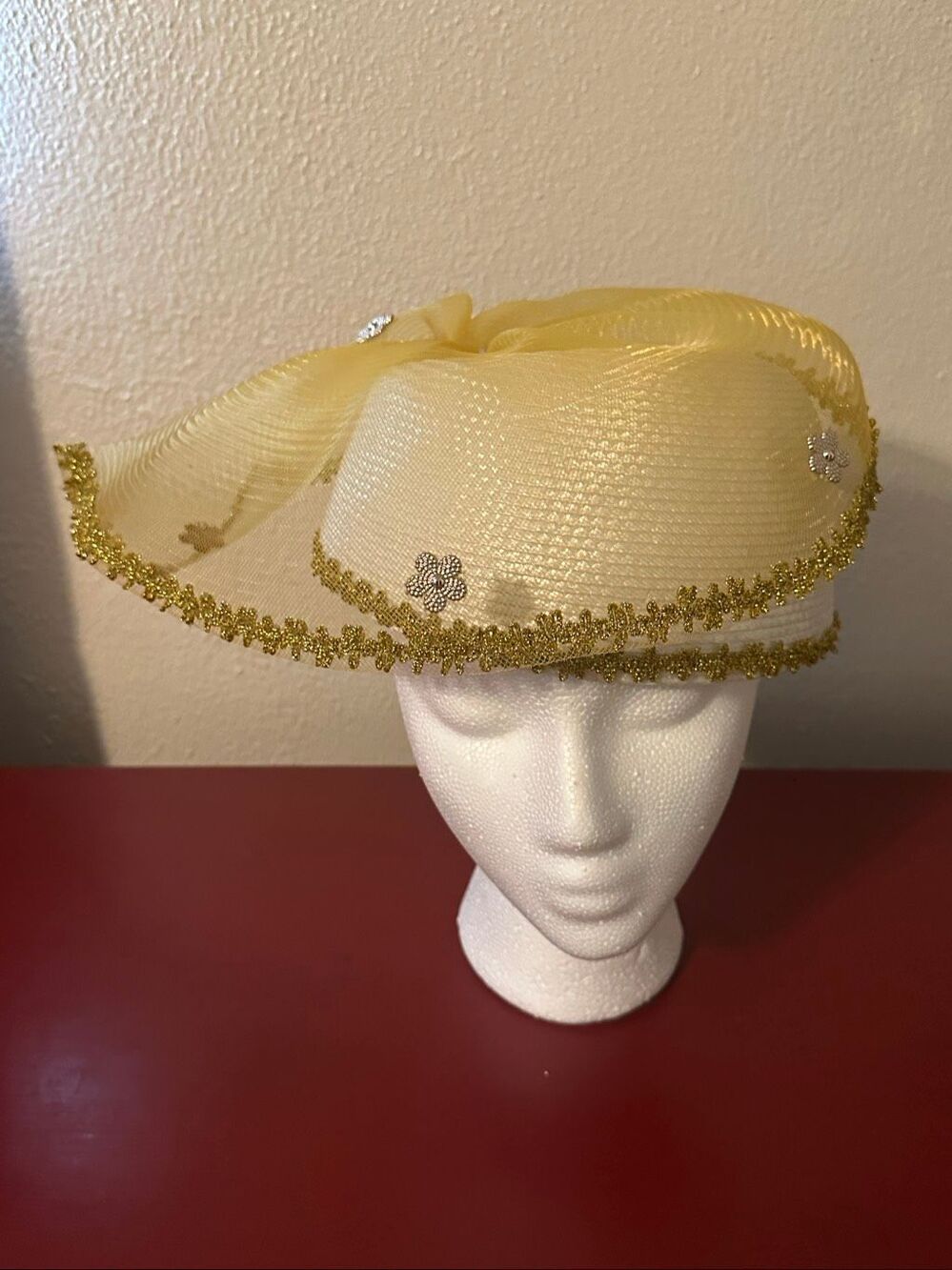 Vintage Arlin Yellow Gold Mesh Easter Sequins Beaded Church Hat